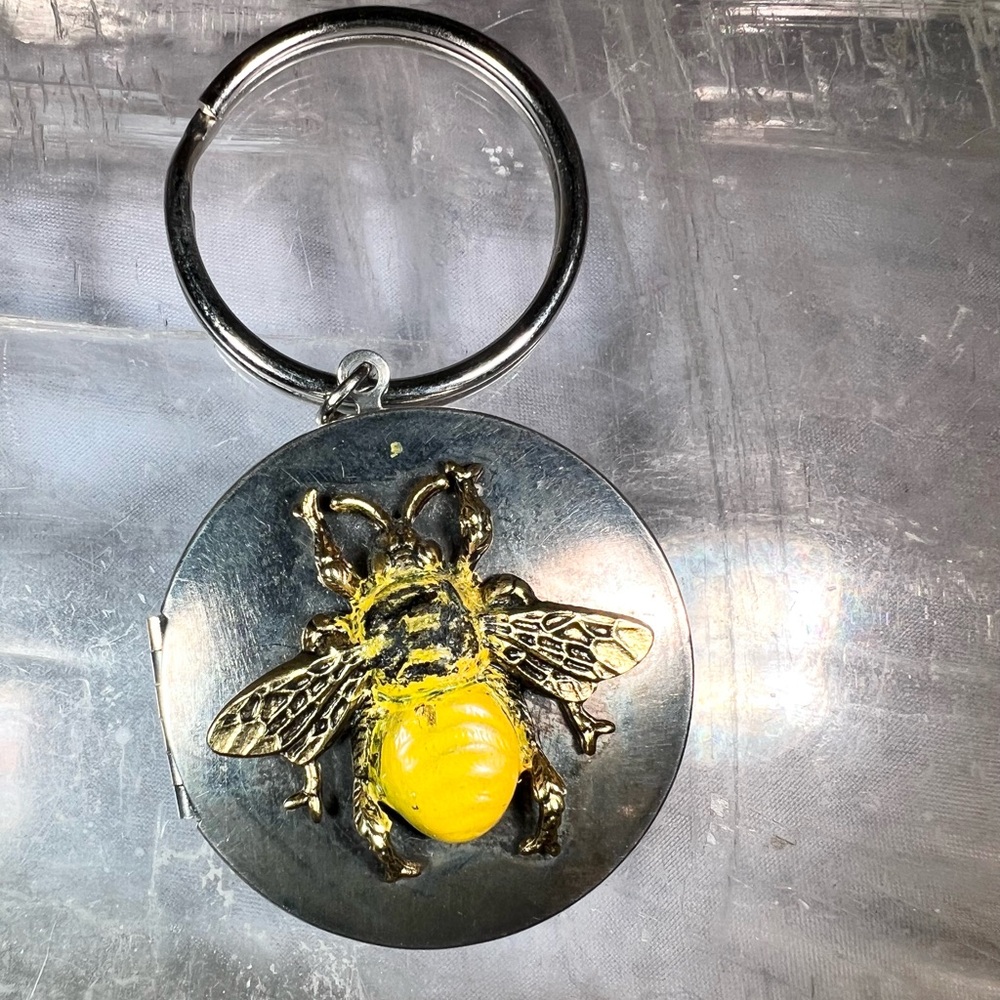 Vintage Bumblebee Locket Photo Keychain - Silver Tone Metal - Yellow Enamel Bee